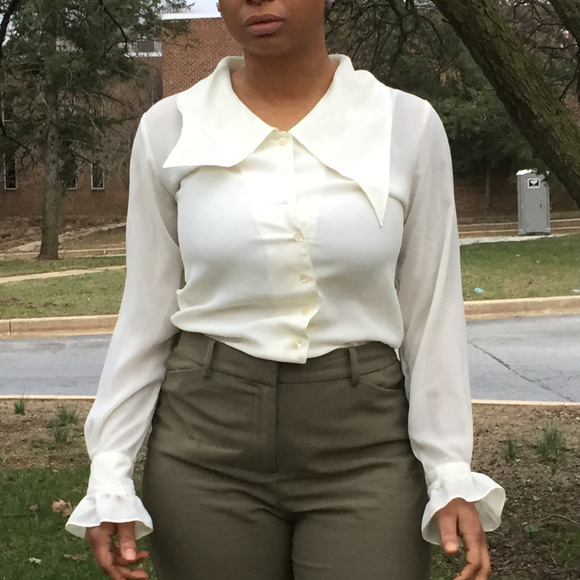 Small Off-White "Extra" Blouse from Express - Picture 2 of 2